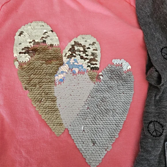 Lot of 5 girls size 7 8 summer tops. 4 t-shirts and 1 tank top. All size medium - Picture 6 of 10